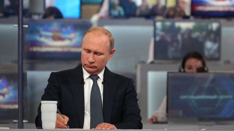 Владимир Путин на