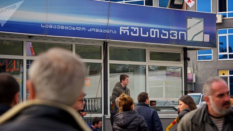 После матов в адрес Путина возле