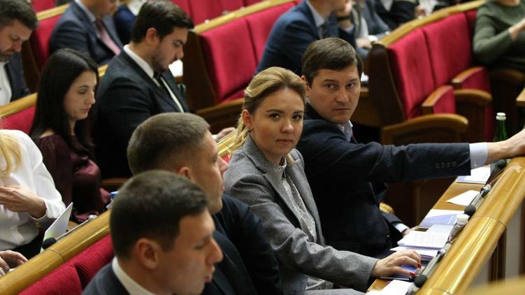 Галина Михайлюк (в центре) считается одним из фаворитом на должность в