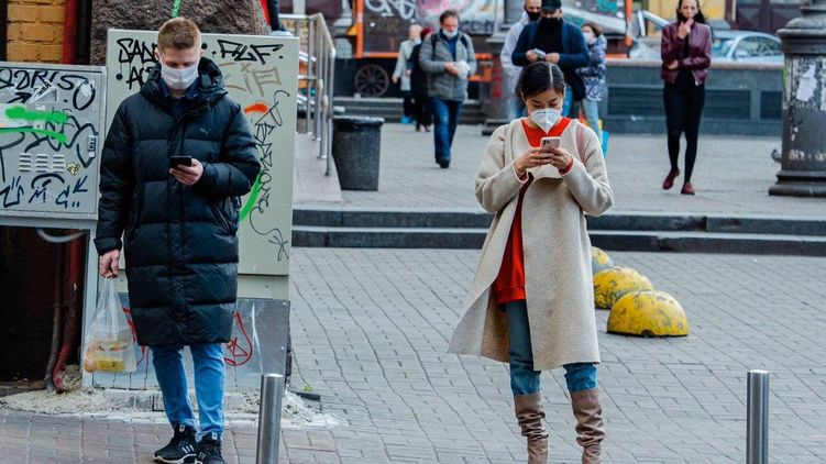 После запуска массового тестирования в Украине могут продлить карантин. Фото