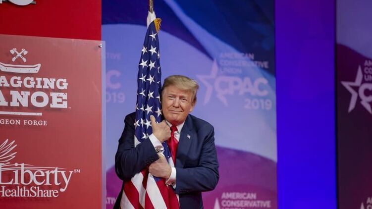 Погромы во время протестов в США помогли Трампу наверстать утраченный рейтинг