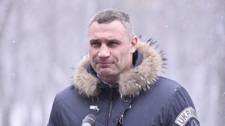 Кличко на брифинге заявил о грядущих ограничениях. Фото: