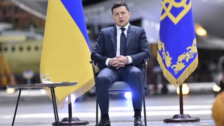 Владимир Зеленский так и не прокомментировал офшорный скандал. Фото