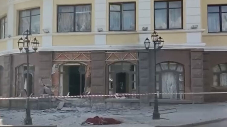 Обстрел гостиницы