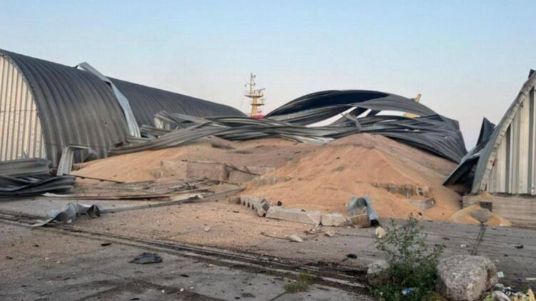 Порт Рени в Одесской области после удара