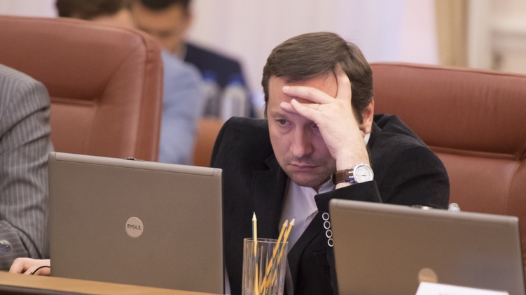 Министру информационной политики Юрию Стецю вместе с СБУ поручено вести контроль за СМИ и украинским интернетом, фото: