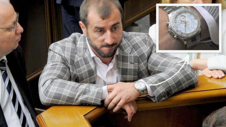 Сергей Рыбалка носит