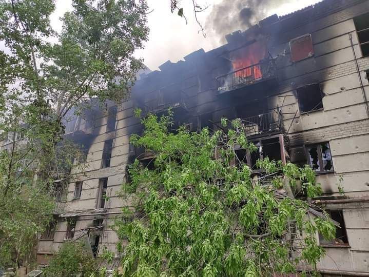 в Северодонецке и Лисичанске очень много разрушений 